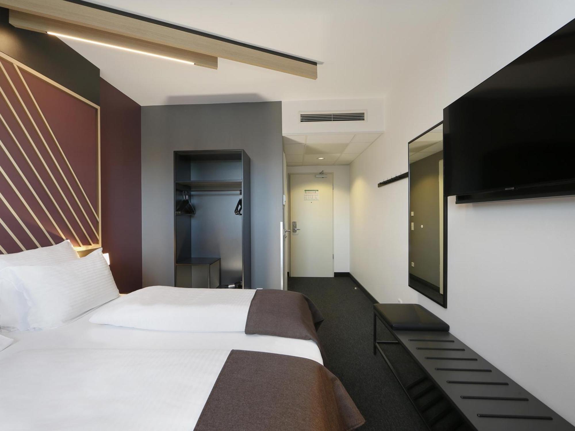 Hotel City-ost 3*