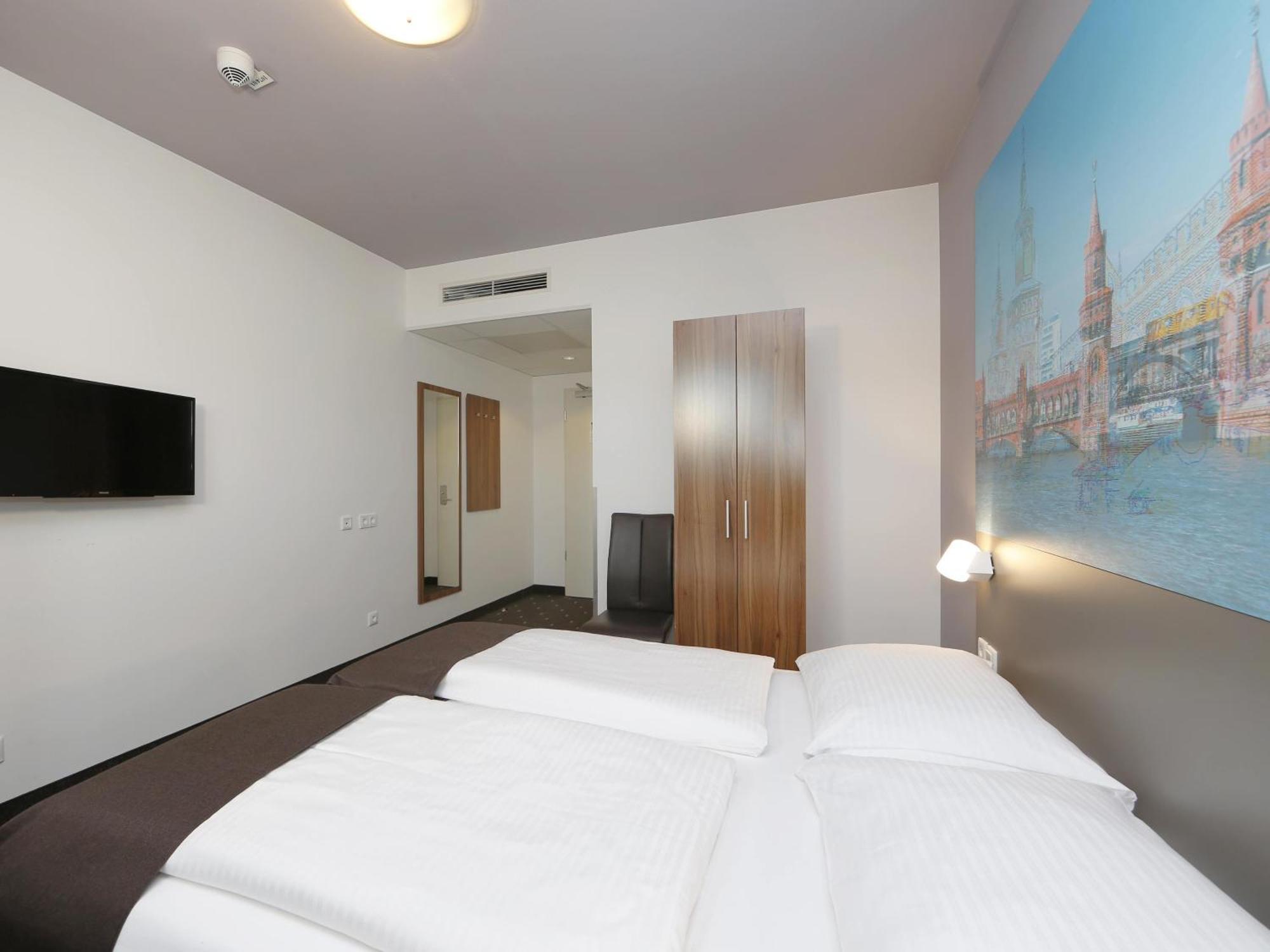 City-ost Hotel 3*