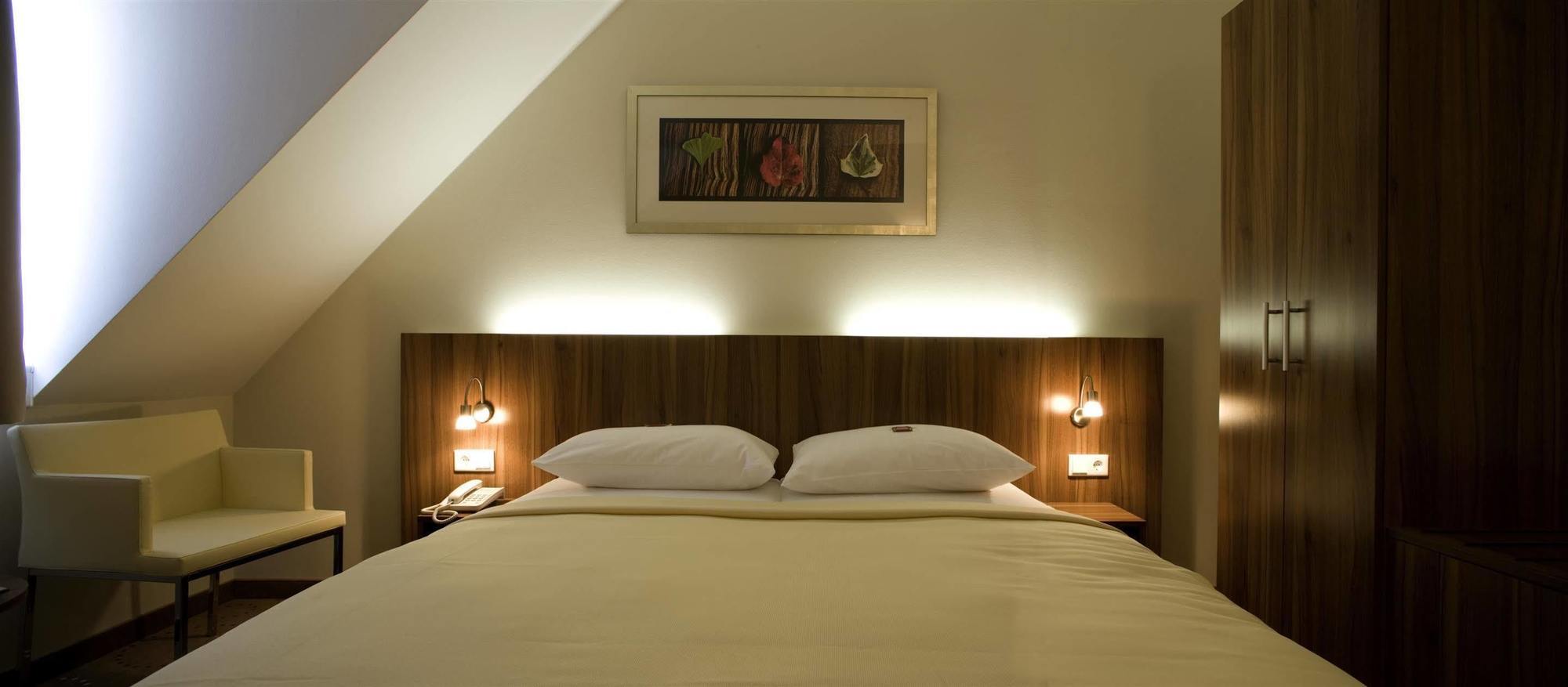 Hotel City-ost